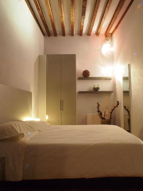 фото Parizzi Suites & Studio