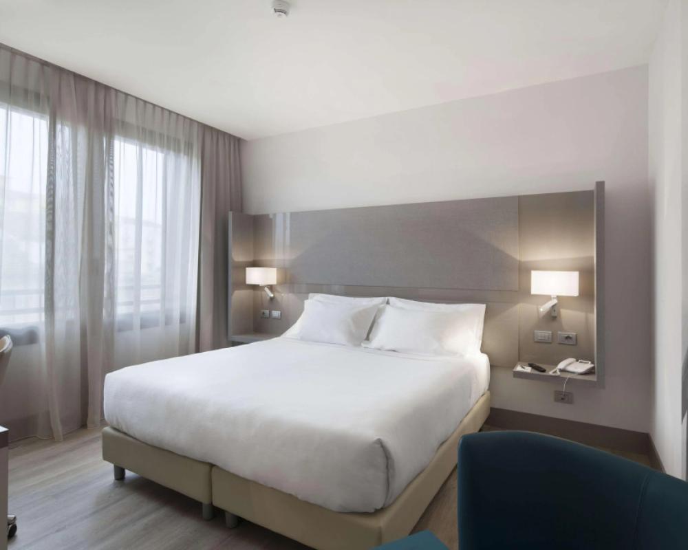фото NH Parma