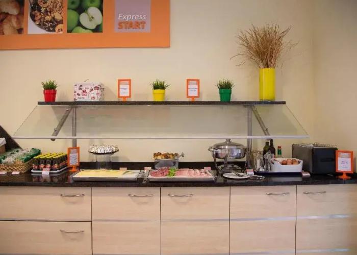 Holiday Inn Express Parma