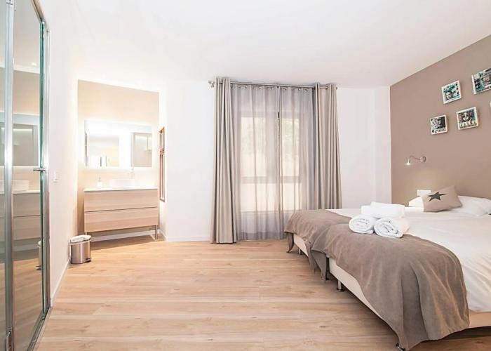 Can Blau Homes