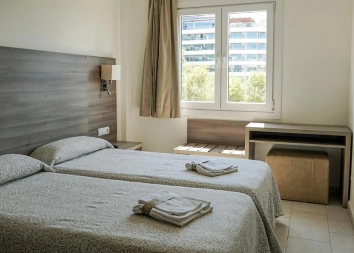 Cabot Tres Torres Apartamentos