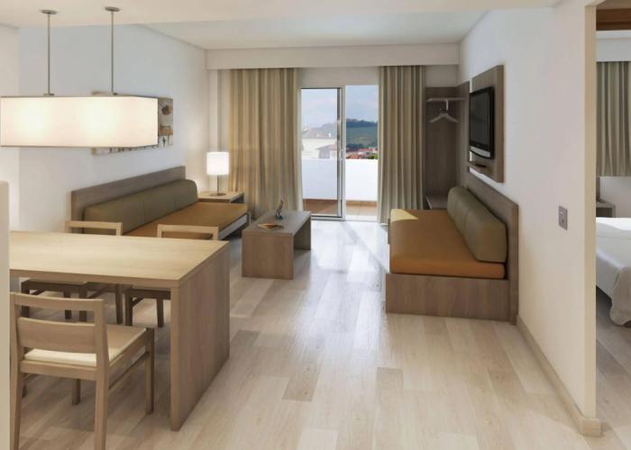 Cabot Tres Torres Apartamentos