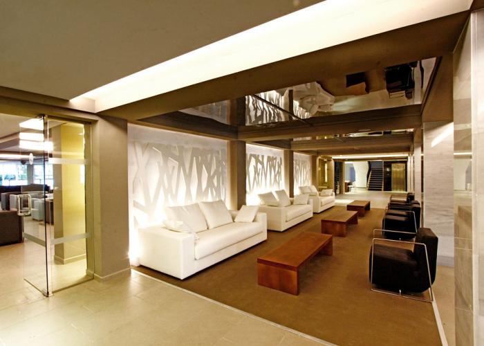 BG Hotel Java