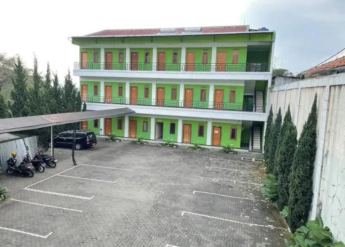 Hotel Cemara Hijau