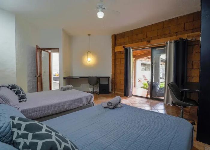 Family Home Pool & Jacuzzi in Cuernavaca