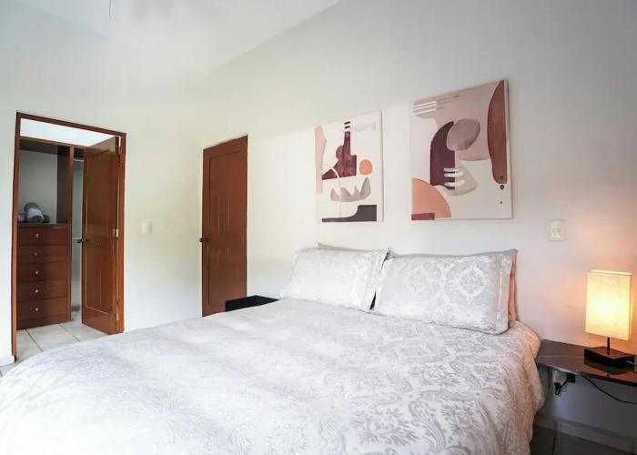 Family Home Pool & Jacuzzi in Cuernavaca