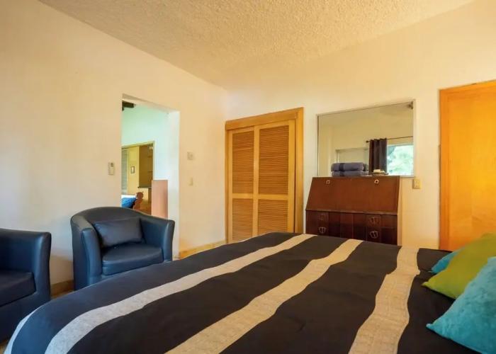 Family-Friendly Oasis with Pool