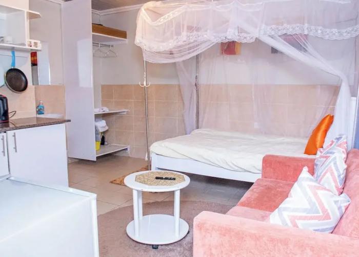 Room-sappire Suits- Cozy Room With Own F