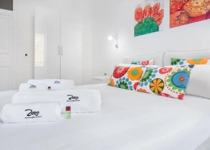 Zero room & breakfast