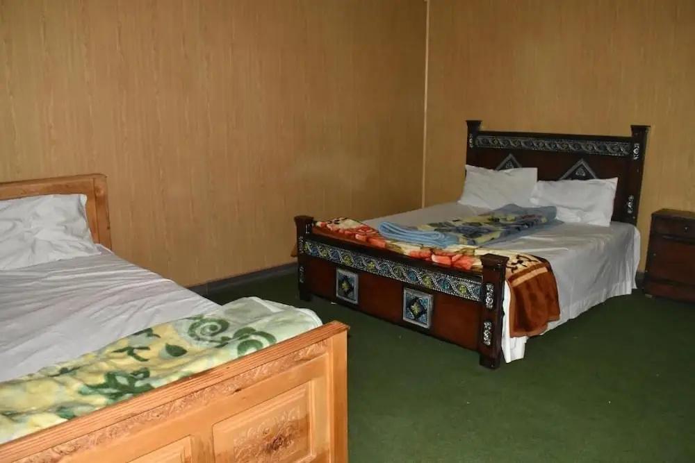 фото Chaudhry Lodge Gilgit