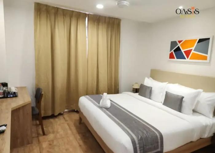 Oasis Suites