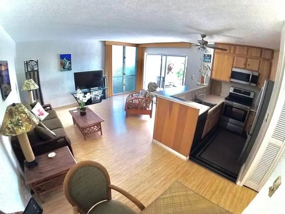 Enjoy the Sunset Ocean Front 1BR Apt-pool On-site