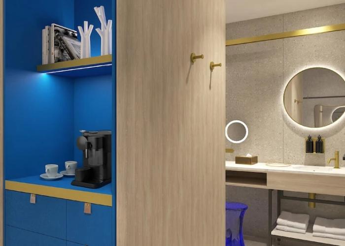 Hotel Indigo Melbourne Little Collins by IHG