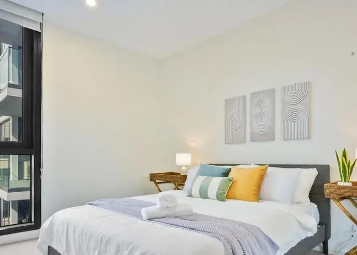 Kozyguru | Moonee Ponds | Modern 1 Bed Apt Parking