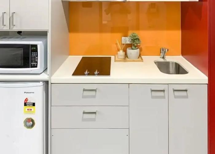 Melbourne Studio Apartments Hotel @ 138 Elgin Carlton
