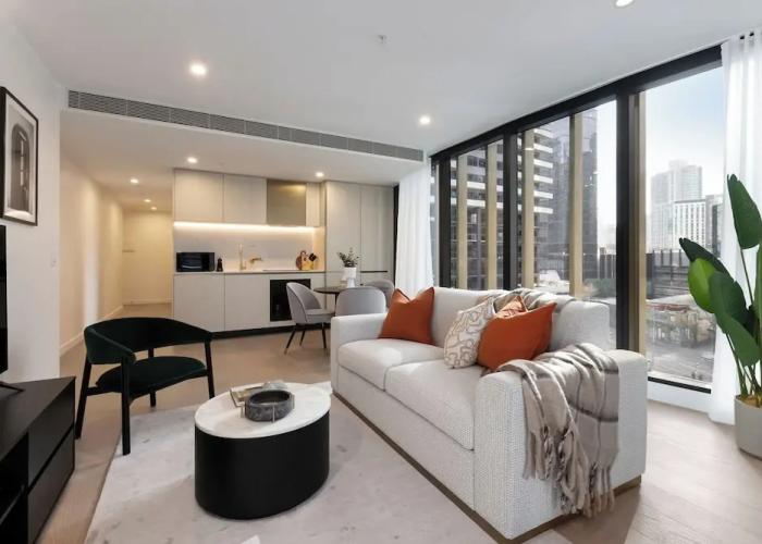 City Road Apartment by Urban Rest