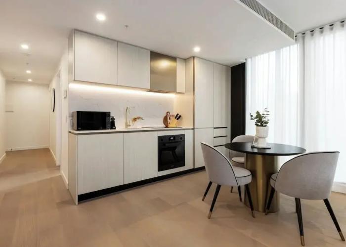 City Road Apartment by Urban Rest