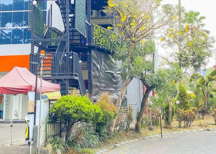 Djuragan Kamar Suhat