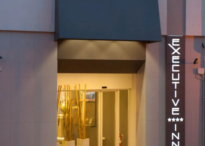 Hotel Executive Inn
