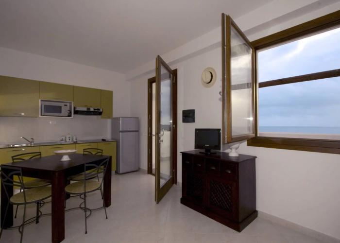 Kuddie Rosse Eco-Friendly Residence