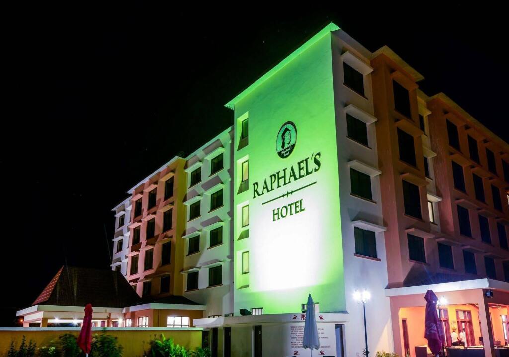 Raphael's Hotel