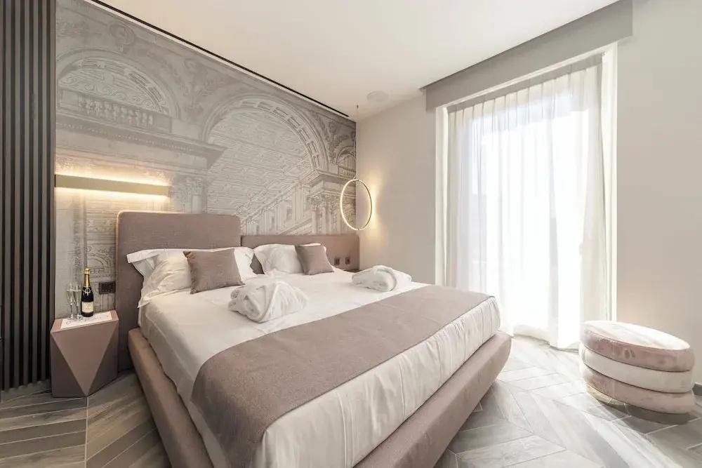 фото Tritone Luxury Suites Piazza del Popolo