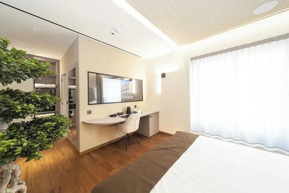 фото Tritone Luxury Suites Piazza del Popolo