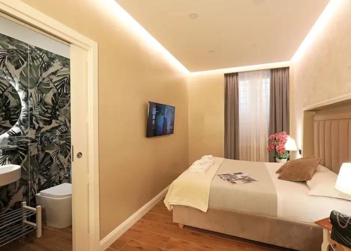 Vatican Cozy Suites