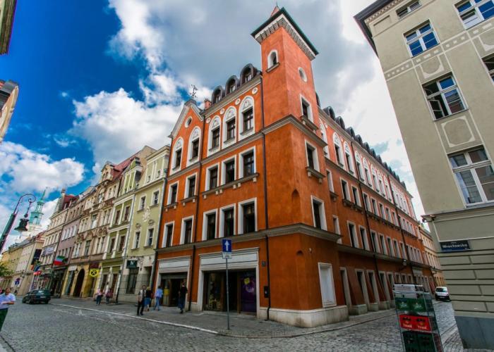 Palazzo Rosso Old Town