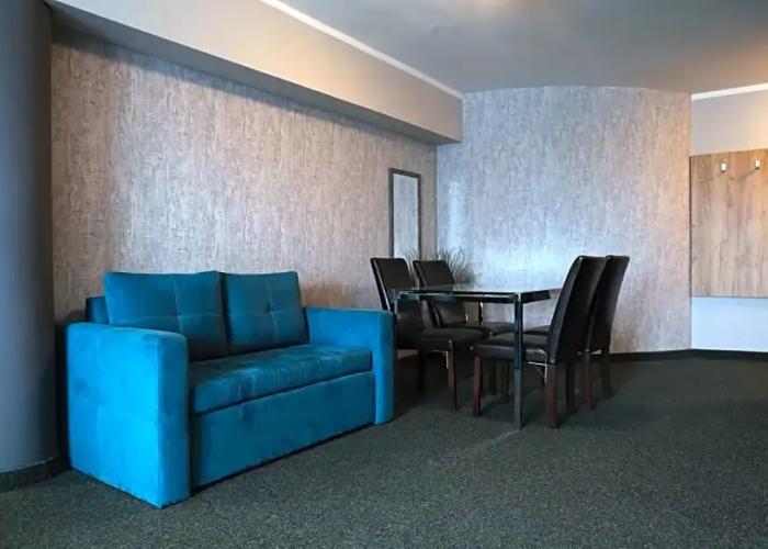 Sunny Hotel