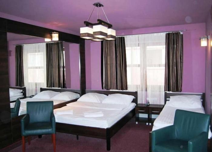 Sunny Hotel