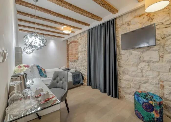 The Code Luxury Rooms