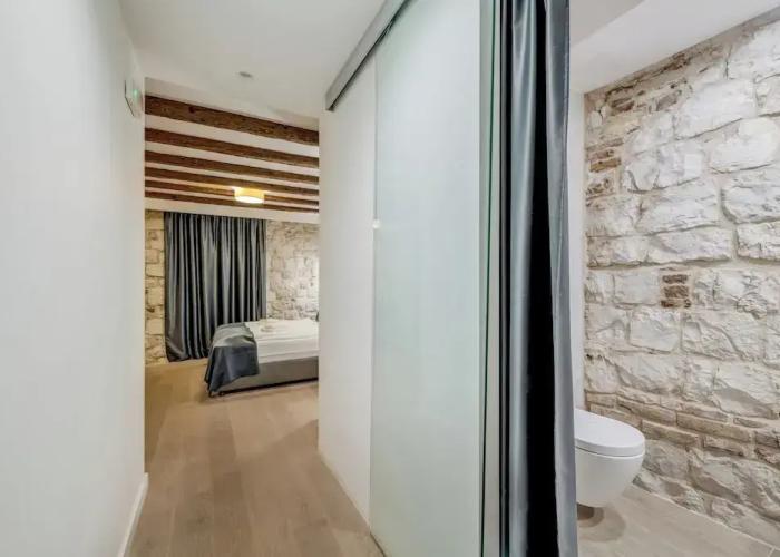 The Code Luxury Rooms
