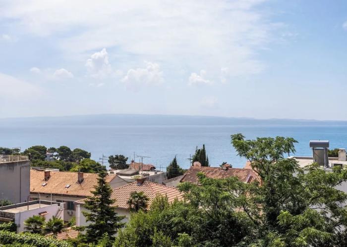Beautiful Luxury House w sea View & Outside Space