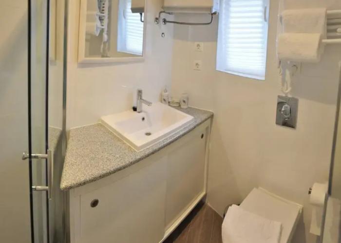 Modern Studio in the City Center