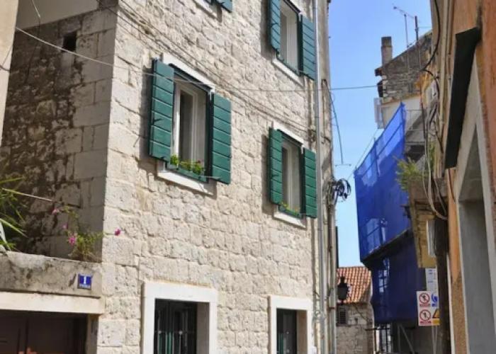 Modern Studio in the City Center