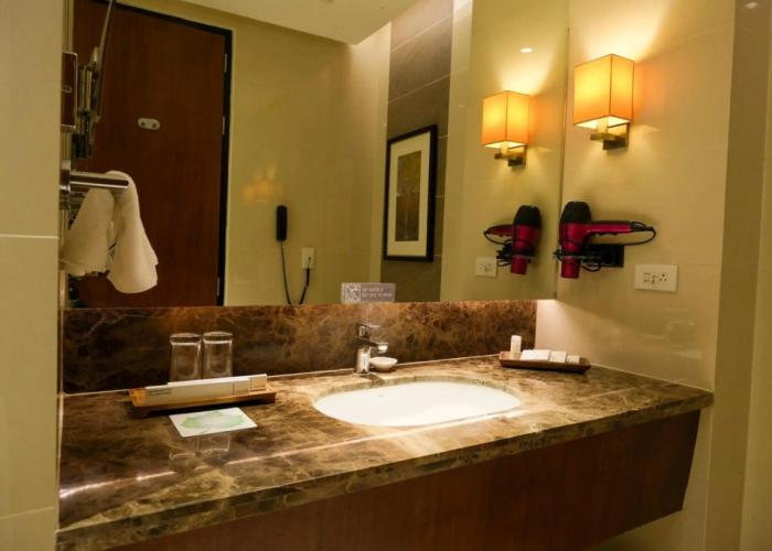 Best Western Plus The Ivywall Hotel - Palawan