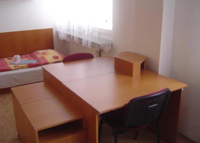 kolej Jarov I. C