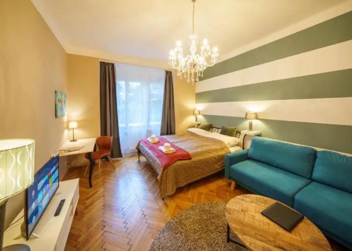 Dlouha Apartments
