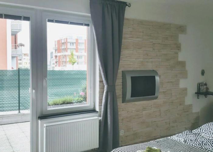 Bastien Studio near Airport