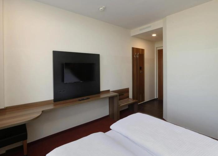 B&B HOTEL Berlin-Adlershof