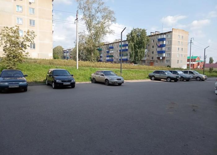 Apartments in Bugulma on the street. Krasnoarmeyskaya, 37