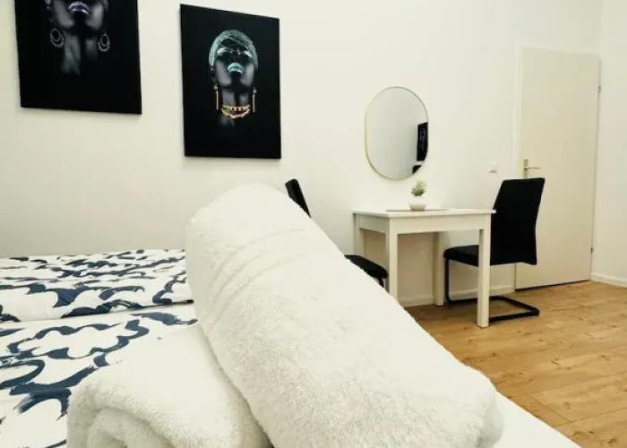 5BR Apartment Near Kaufpark Alterlaa