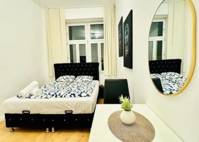 5BR Apartment Near Kaufpark Alterlaa