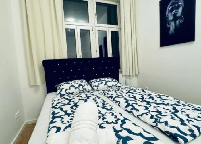 5BR Apartment Near Kaufpark Alterlaa