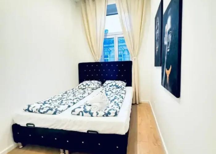 Spacious 3BR Near Kaufpark Alterlaa
