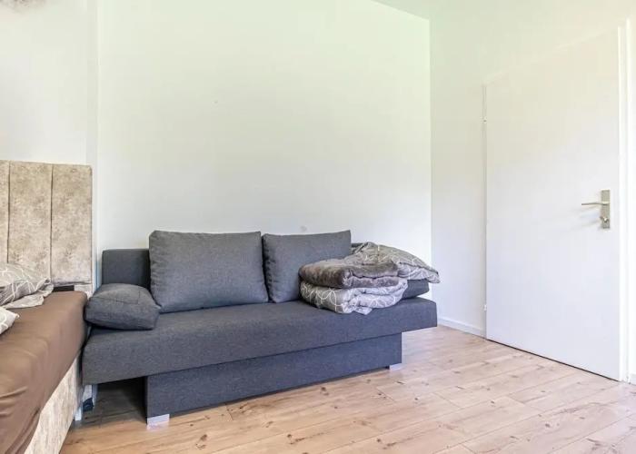Cozy House  Terrace &Garden  Sleeps 34