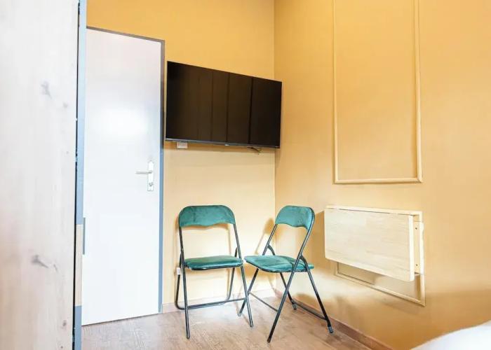 4BR Apt for 10P Walk to Westbahnhof