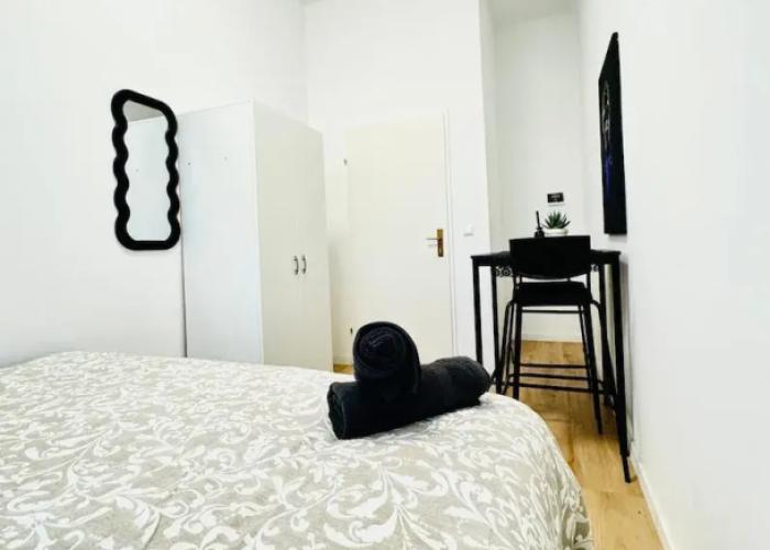 Stylish 4BR Apt Near Westbahnhof