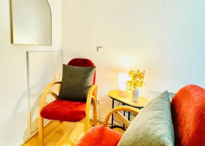 Cozy 4BR Apt for 12P Near FAC Platz
